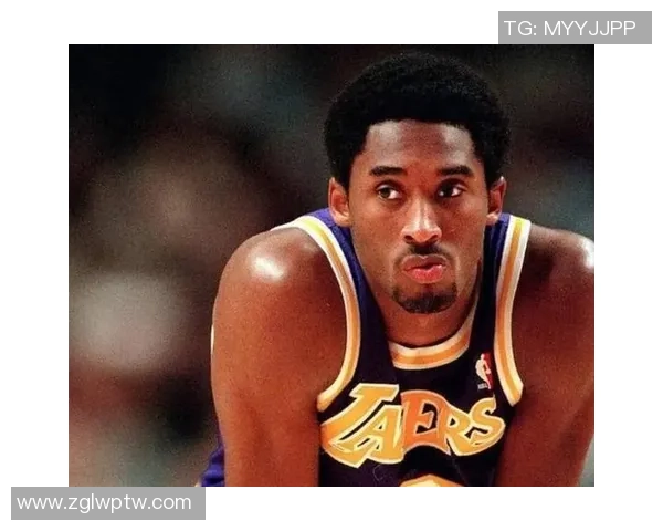 篮球巨星领袖风采展现，探秘他们的成长历程与赛场传奇